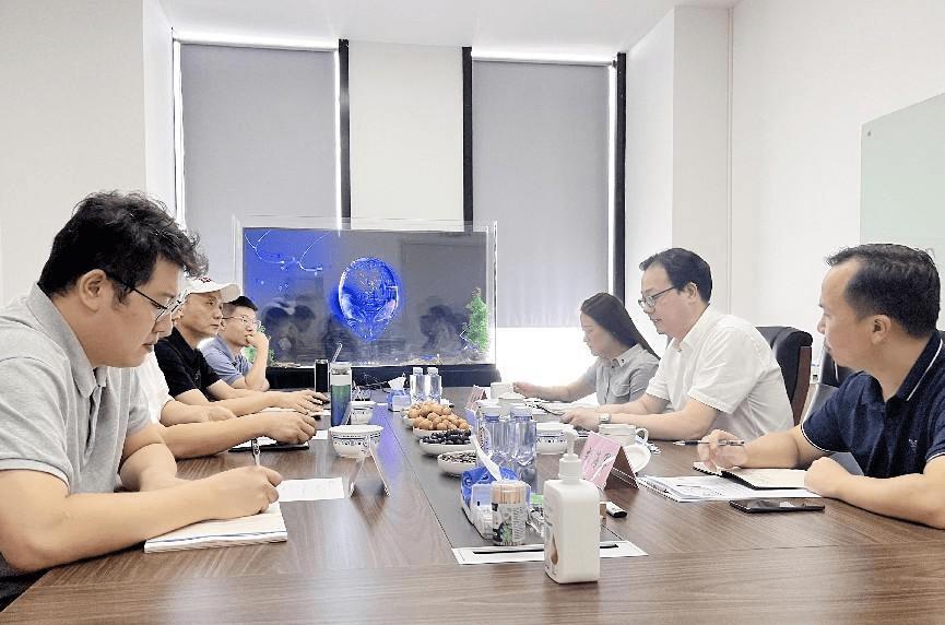 浙江前洋经济开发区党工委一行人 莅临京溢科技参观考察